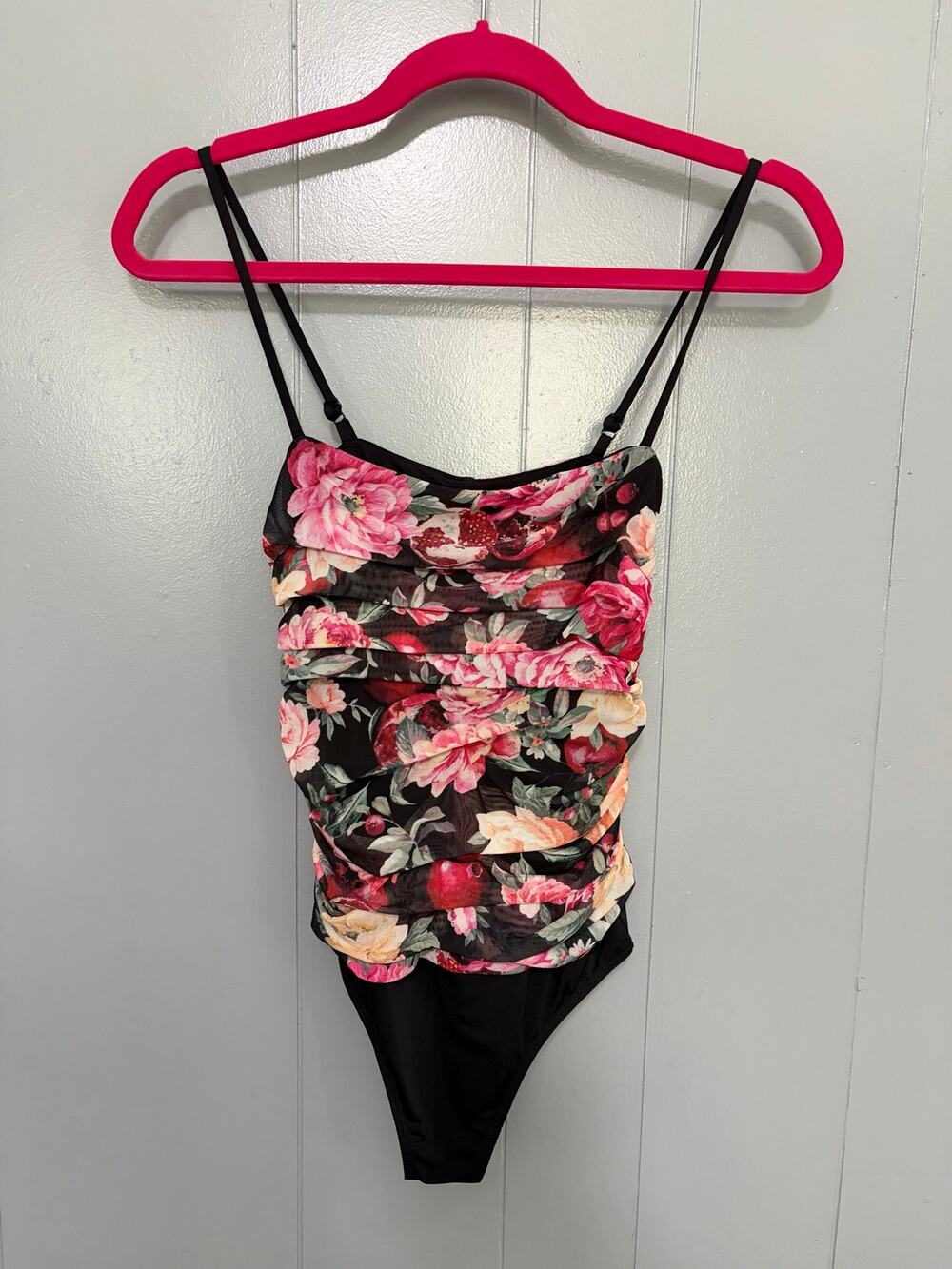 Express Black Floral Pomegranate Mesh Ruched Sleeveless Fitted Bodysuit S